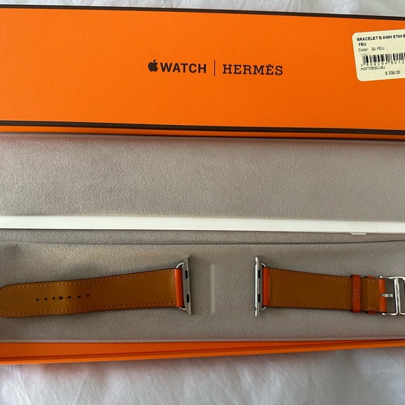 Hermes Apple Watch Band - Picture 4 of 6